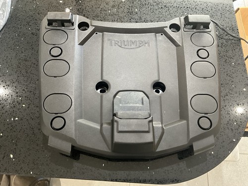 Triumph top box mount - triumph, kr6403